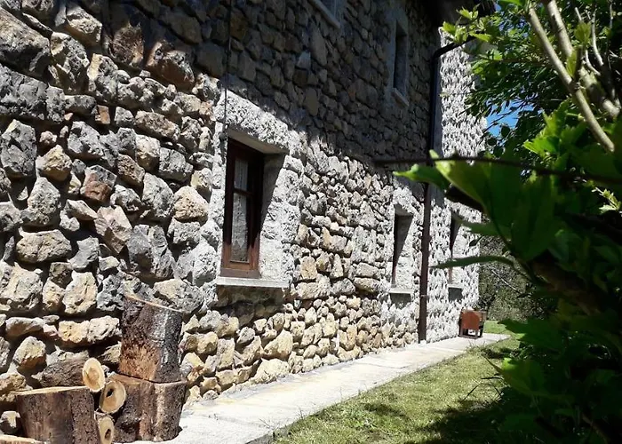 Vakantiehuis Flor De Pomar Corao